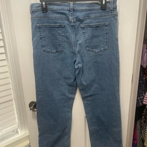 Sonoma Men's Classic Straight Light Blue Jeans - Picture 10 of 13